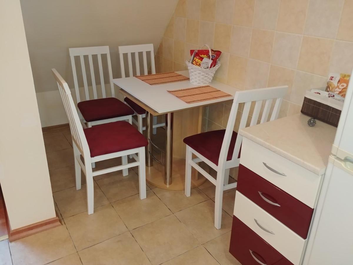 Talas apartmani Belgrado Exterior foto